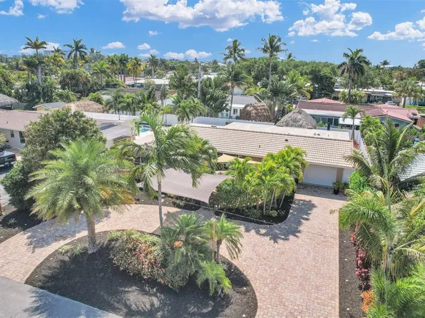 1616 SE 4th Street, Deerfield Beach, FL 33441