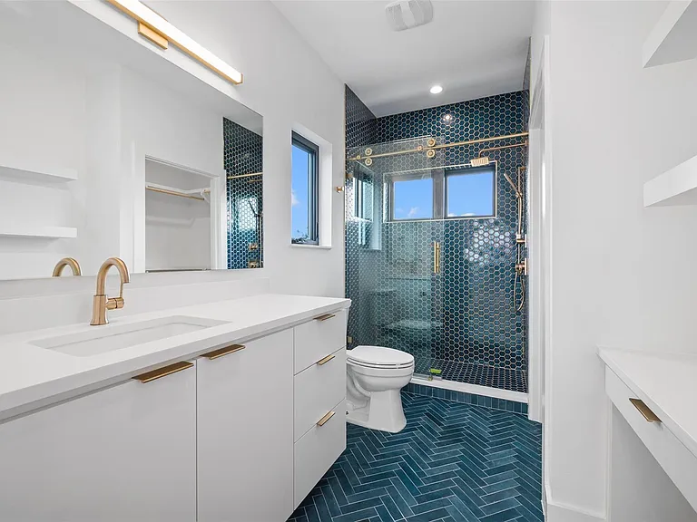200 N Lake Hills Dr — Photo 22