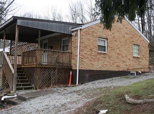 202 S Anne St, Baden, PA 15005