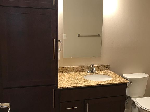 5th image of 2430 36th St S APT 103