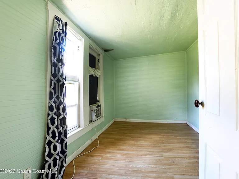 317 Pineda St #B — Photo 4