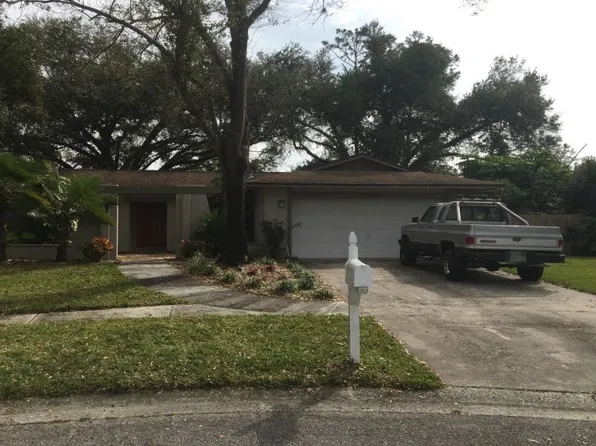 14104 Fennsbury Dr, Tampa, FL 33624