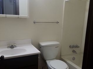 1015 SW Garfield Ave APT 16, Topeka, KS 66604