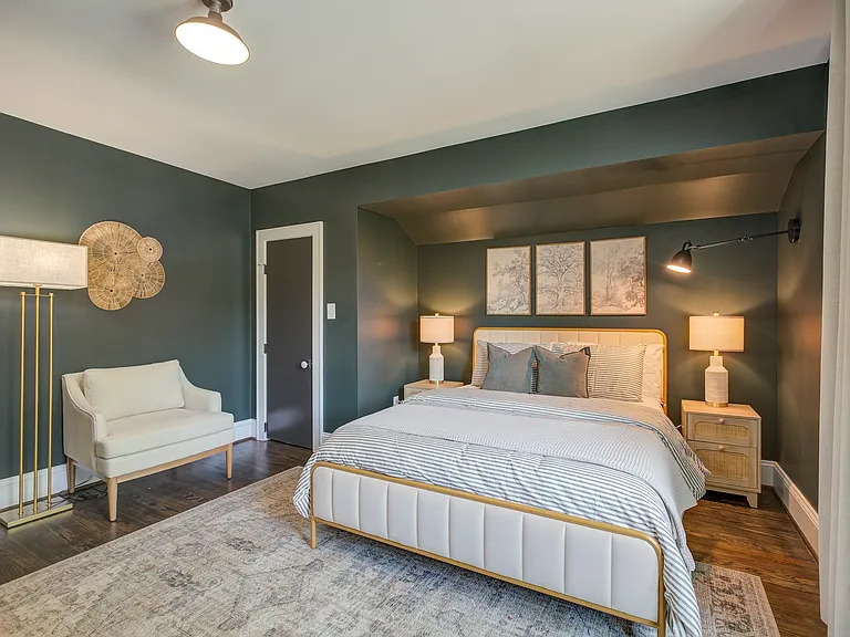 429 W Park Ave — Photo 18
