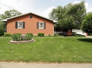 5074 Cloudsdale Dr, Dayton, OH 45440