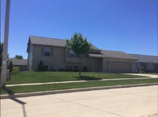 1421 Kevin Dr, Kaukauna, WI 54130