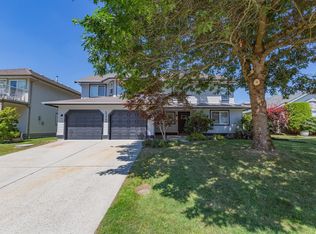 23943 119th Ave, Maple Ridge, BC V4R2E6