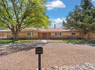 9816 Riverside Rd NW, Albuquerque, NM 87114