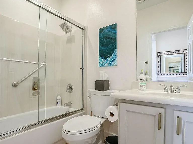 2423 W Shadow Glen Ct — Photo 10