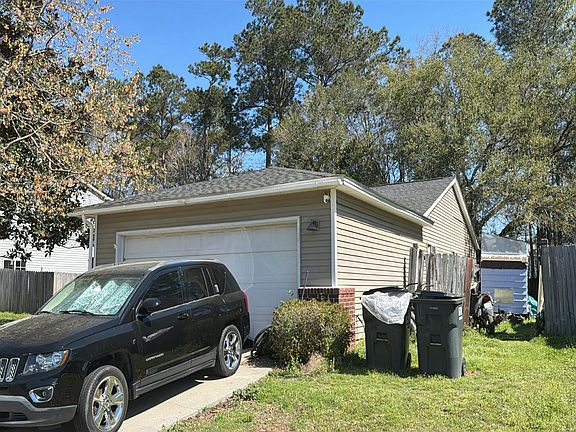 2nd image of 132 Apache Dr