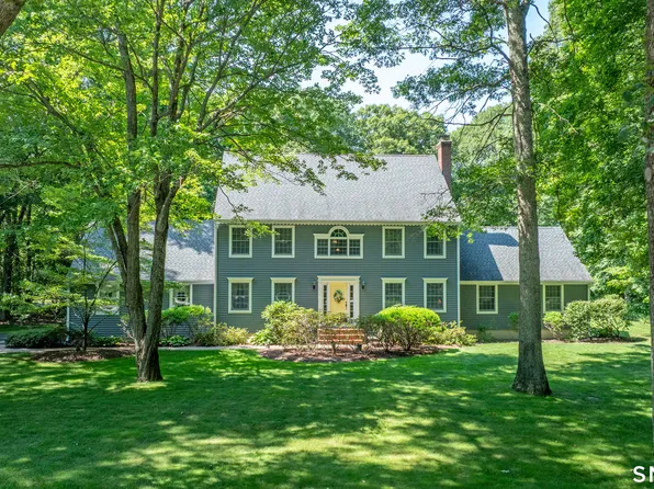 23 Harvest Lane, Colchester, CT 06415