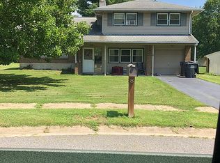 8 Onyx Ct, Wilmington, DE 19810