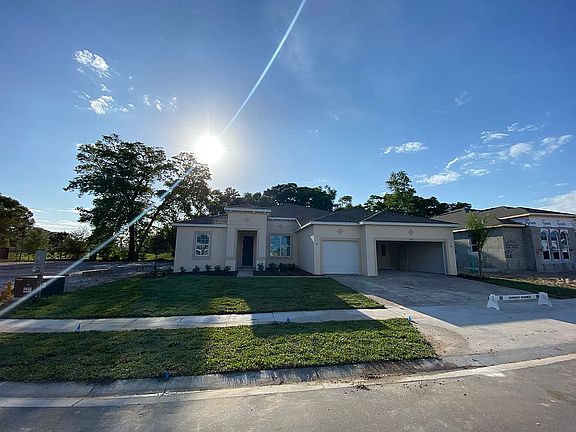 3rd image of 1527 Dusty Pine Dr