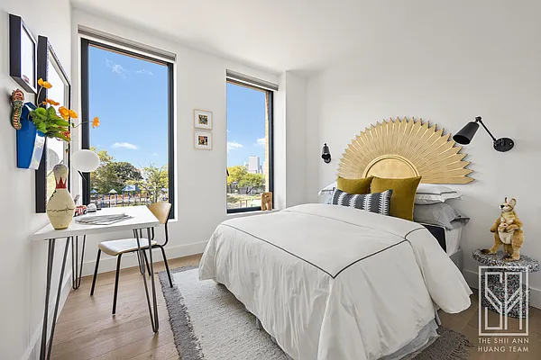 Sold by Compass | media 8