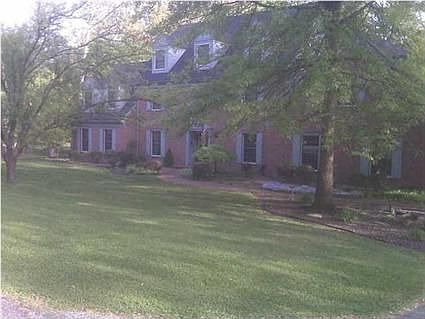 1st image of 10601 Wilmington Dr