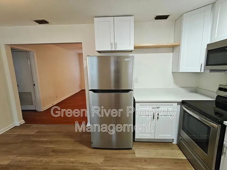 1654 Talbot Ave — Photo 11