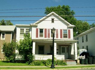 5 9th St, Waterford, NY 12188