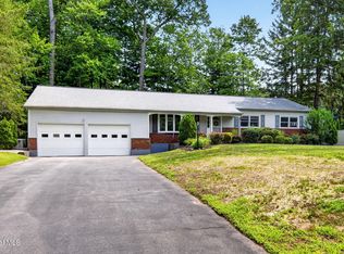 26 Secada Drive, Clifton Park, NY 12065