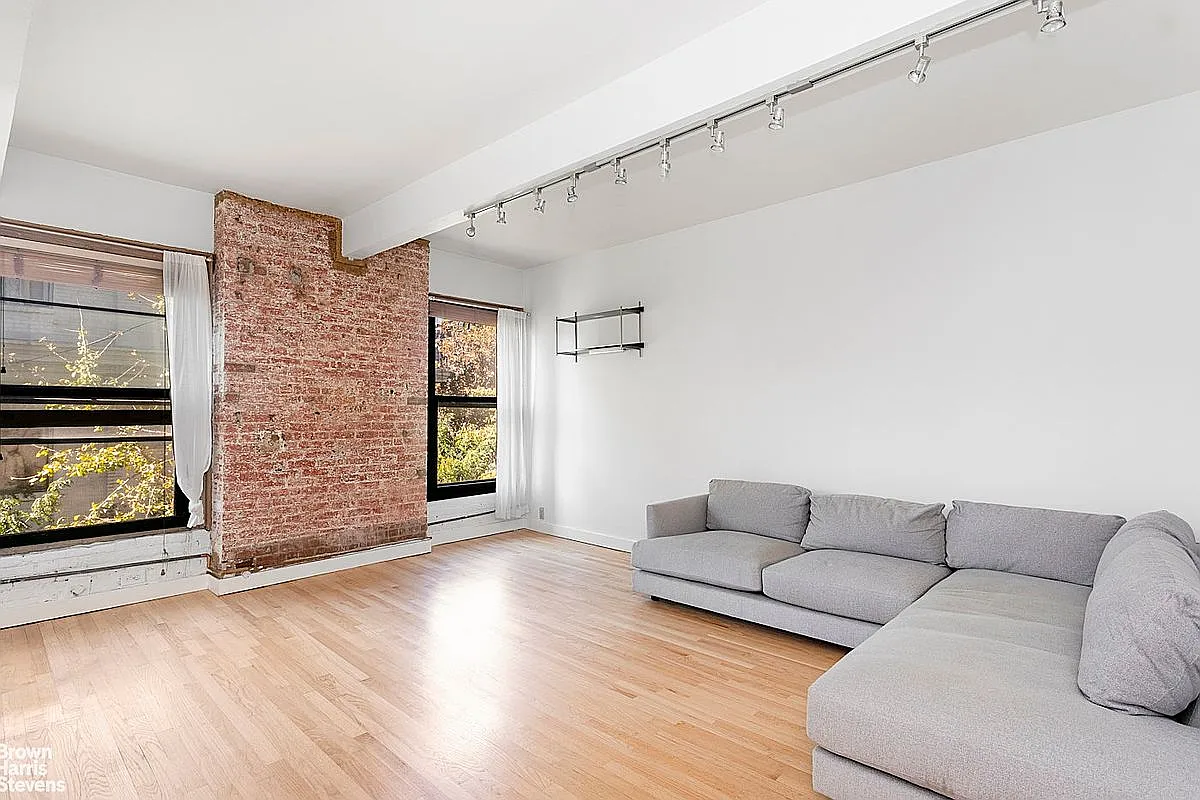 10 Christopher St APT 5C photo 1