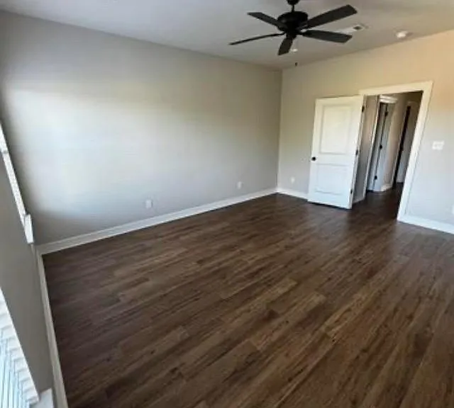 5100 Westgate Ln #103 — Photo 13