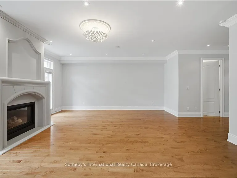 339 Randall St — Photo 21