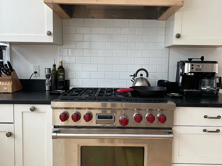 chef's kitchen