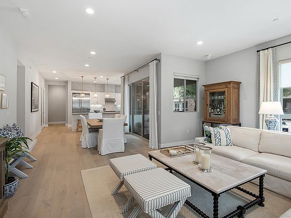 3rd image of 12715 Seabeach Pl APT 1