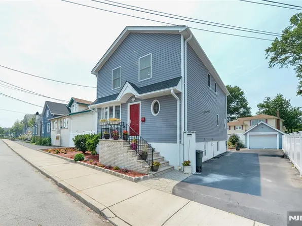115 Marshall Ave, Little Ferry, NJ 07643
