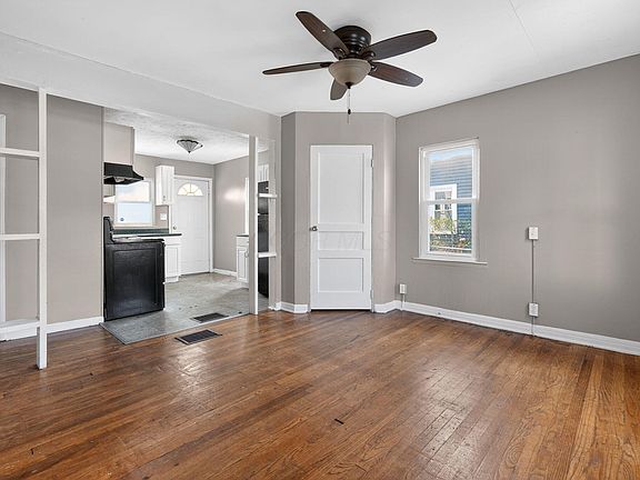 5th image of 2131 Argyle Dr