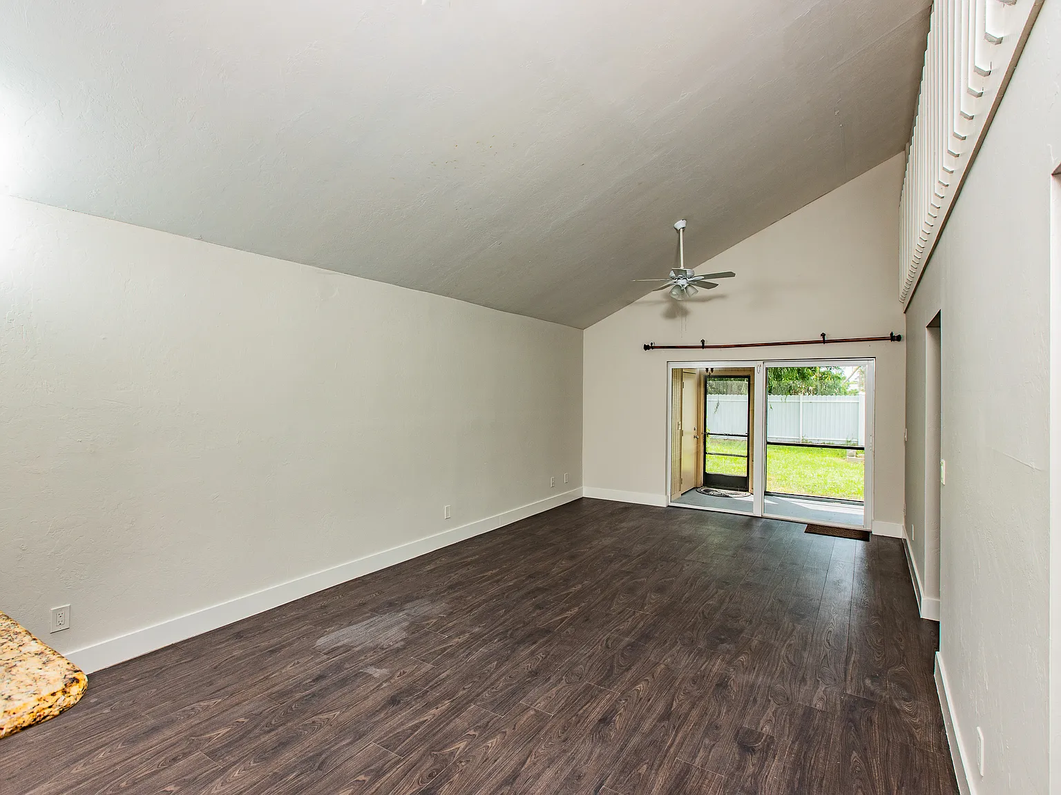 4 bed, 1620 sqft, $1,800 — Photo 4