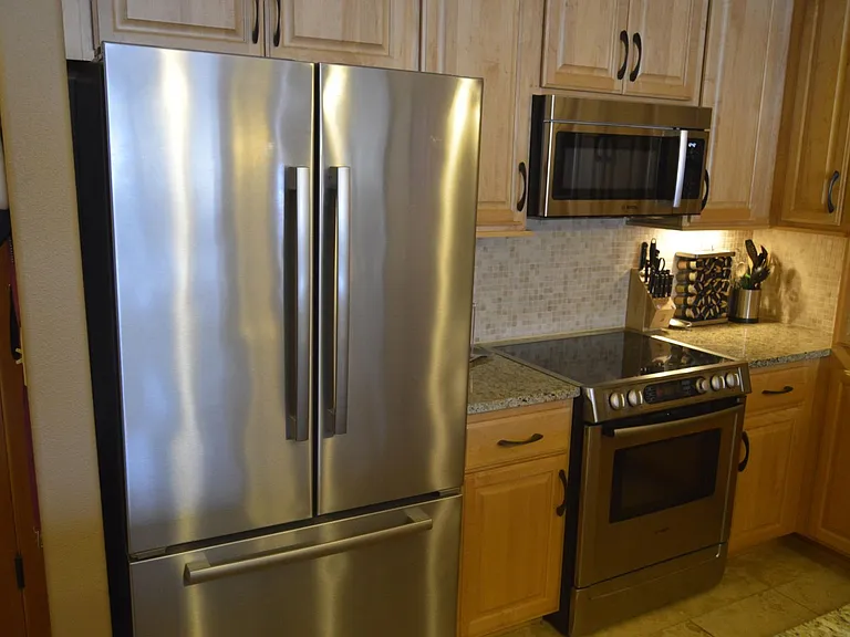 2151 N Main St #208 — Photo 7