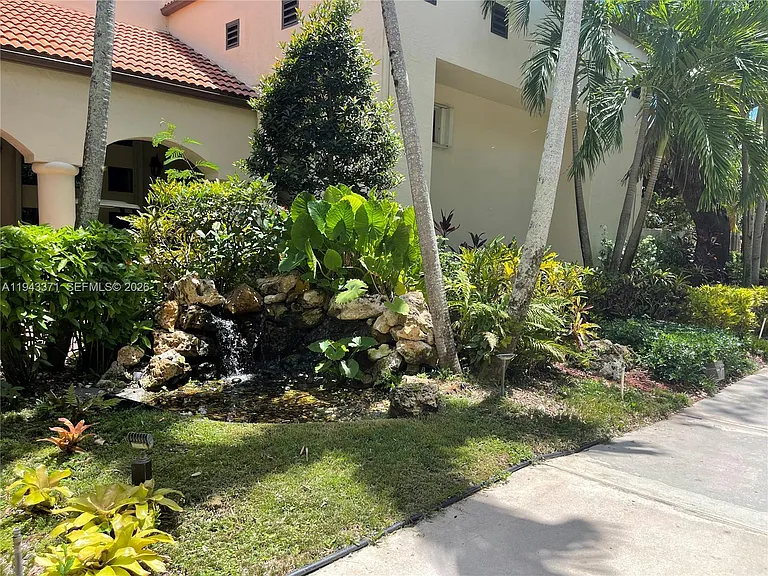 1831 Sabal Palm Dr #403 — Photo 30