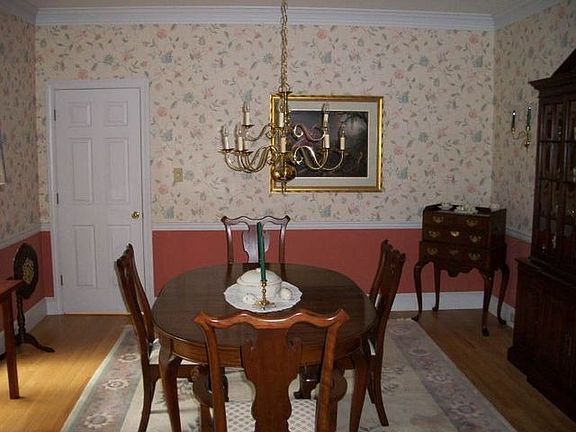 3rd image of 396 Coopers Pond Dr