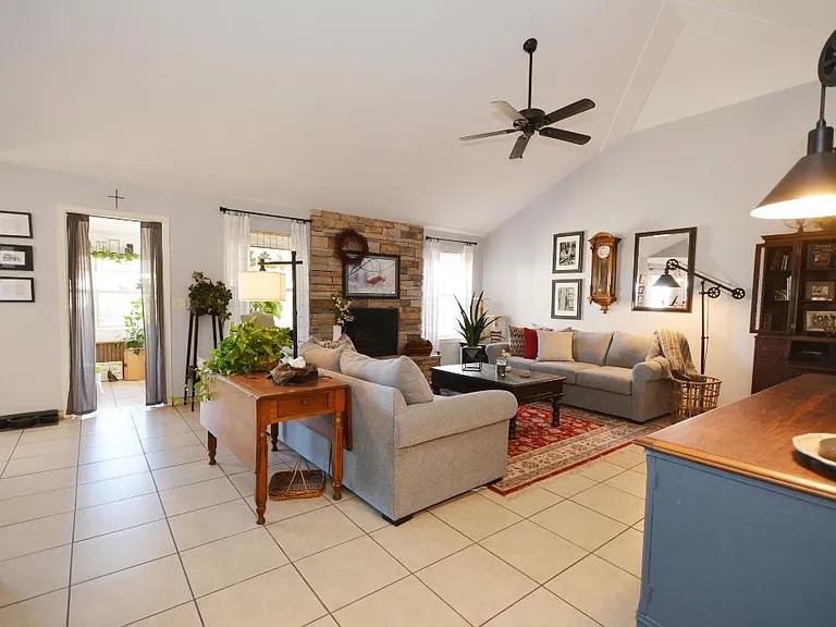 707 Horizon View Dr — Photo 10