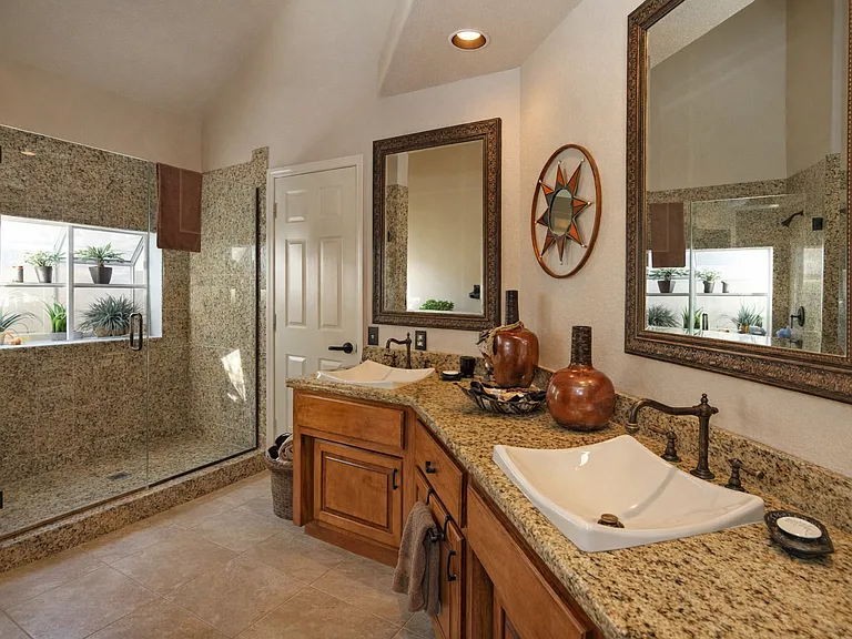 78770 Martinique Dr — Photo 13