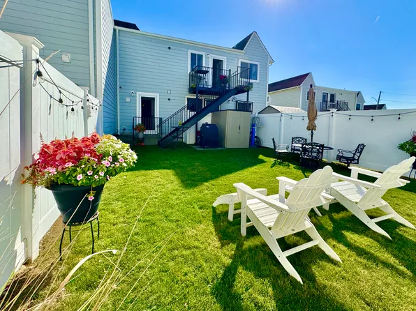 6008 Beach Front Road image 17 of 29