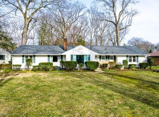 3045 Harriett Rd, Stow, OH 44224