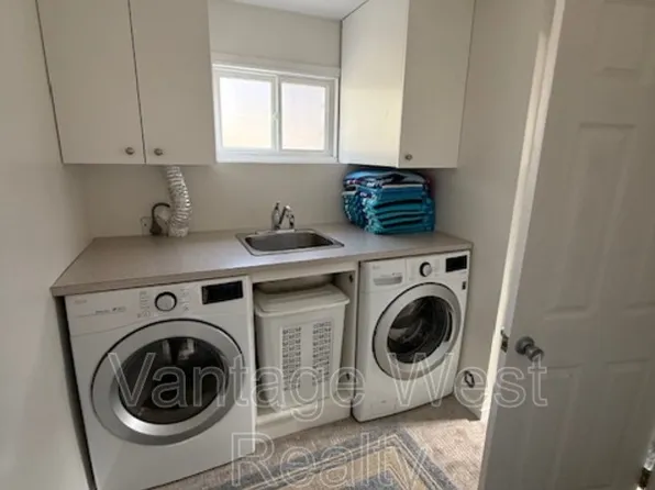 16370 Carrs Landing Rd, Lake Country, BC