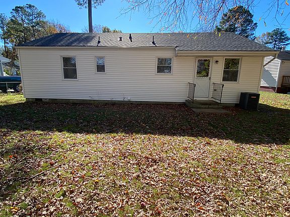 5th image of 604 Elmfield Dr