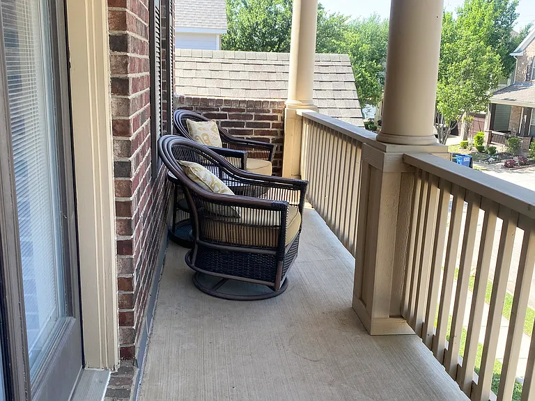 2208 Grizzly Run Ln — Photo 26
