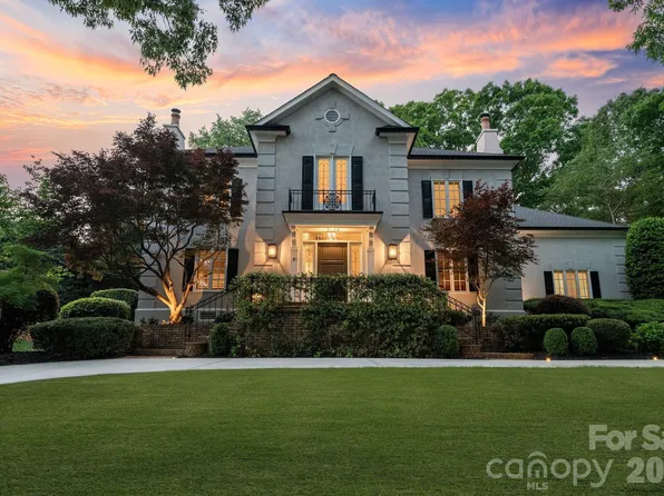 8124 Greencastle Dr, Charlotte, NC 28210