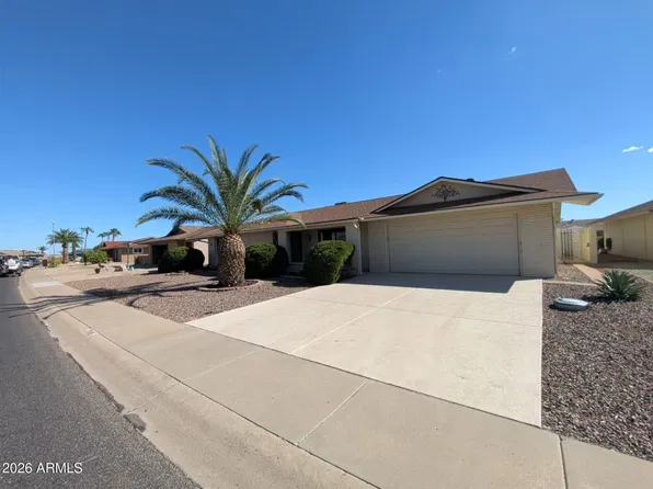 12415 W FLAGSTONE Drive, Sun City West, AZ 85375