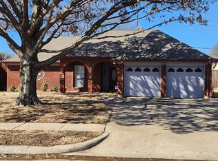 5234 Heatherdale Dr, Grapevine, TX 76051