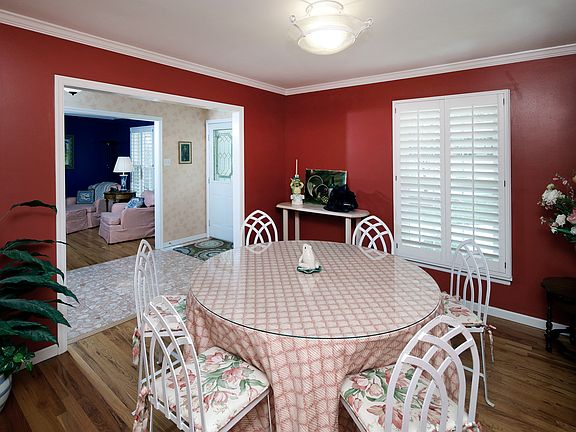 5th image of 539 White Rose Ln