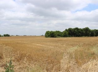 1198 Jerry Mashek Dr, West, TX 76691