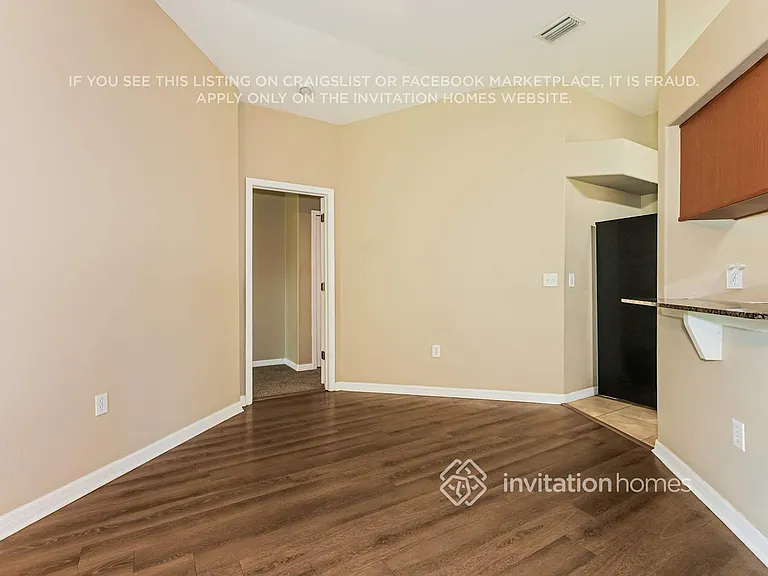 7205 Royal George Ct — Photo 7