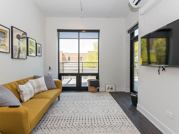 5th image of 1435 N Wells St #E2cc154c8