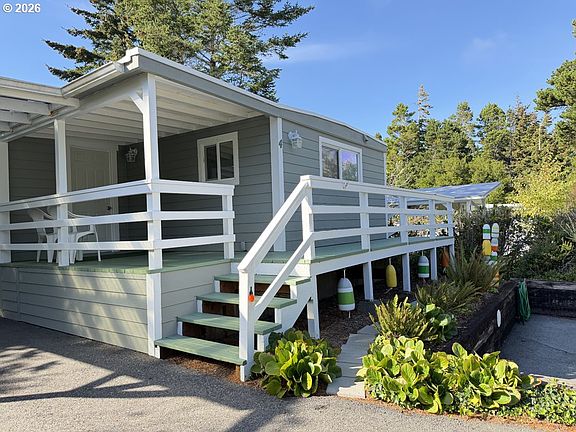 4th image of 1600 Rhododendron Dr Space 4