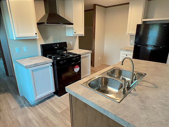 4th image of 4808 S Elwood Ave Lot 157