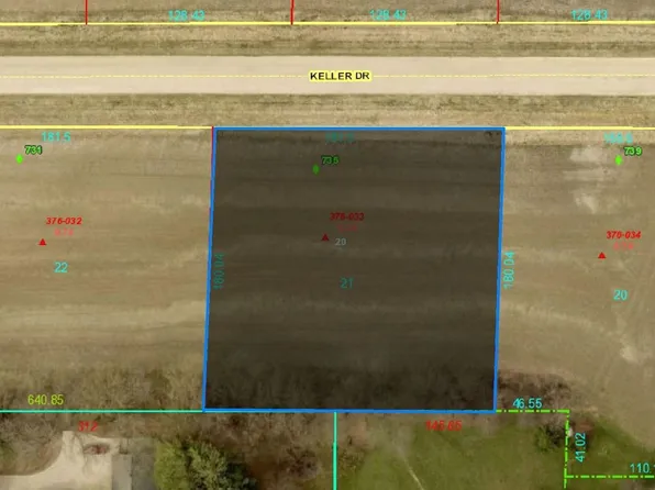 735 Keller Dr, Dixon, IL 61021